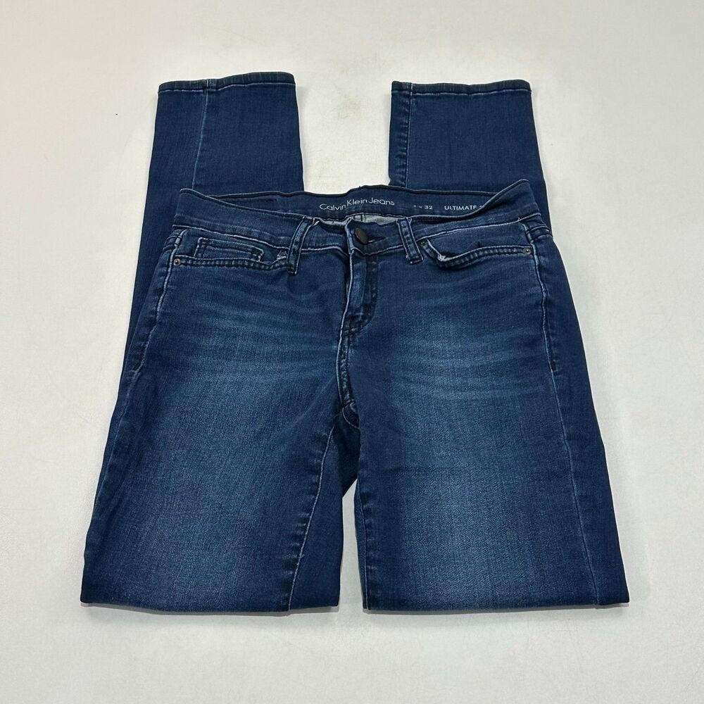 Calvin Klein Jeans Women's Skinny Jeans Dark Indigo Stretch Ultimate, Size 4x32